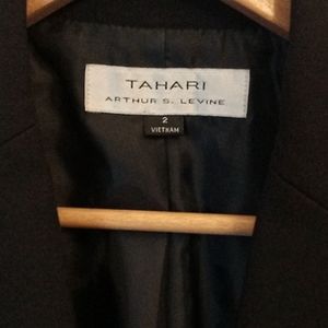 COPY - Tahari Arthur S. Levine